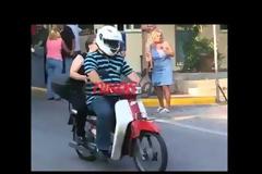 Δαφνί: Τραγωδία - Τέσσερις οι νεκροί - Βαριά ασθενής έβαλε τη φωτιά
