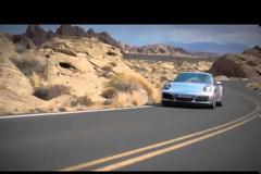 Ανανεωμένη Porsche Carrera 911 - Bίντεο μαγεία