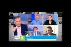 ΑΗΔΙΑ: Φύσηξε τη μύτη του με τρομακτικό θόρυβο και έβαλε το λερωμένο μαντήλι στην τσέπη του πουκαμίσου [video]