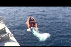 Εικόνες ΣΟΚ από το ναυάγιο στο Φαρμακονήσι - Δείτε τα βίντεο του λιμενικού