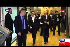 Αυτά είναι! Δείτε τι έκανε ο Γιούνκερ μόλις αντίκρισε τον Αλέκη Τσίπρα [video]