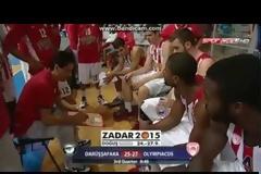 ΤΑ ΠΗΡΕ Ο ΣΦΑΙΡΟΠΟΥΛΟΣ ΚΑΙ ΤΑ ΑΚΟΥΣΕ Ο... ΜΑΝΤΖΑΡΗΣ! *BINTEO*