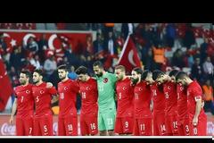 Σάλος με τις αποδοκιμασίες των Τούρκων στον Ελληνικό Εθνικό ύμνο – ΒΙΝΤΕΟ