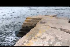Λιμάνι Πειραιά: 2 χρόνια χωρίς κόκκινο φάρο!