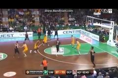 ΑΡΧΙΣΕ ΝΑ ΤΑ... «ΣΤΑΖΕΙ» Ο ΧΑΚΕΤ! *VIDEOS*
