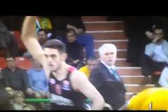ΤΑ... ΑΚΟΥΣΕ ΠΑΡΑ ΤΟ ΕΝΤΥΠΩΣΙΑΚΟ ΚΑΛΑΘΙ Ο ΠΑΠΑΠΕΤΡΟΥ! *ΒΙΝΤΕΟ*