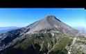 Το επιβλητικό όρος Δίρφυς (1.743m) από ψηλά! [video]