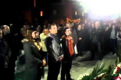 Γιούχαραν την Σία Αναγνωστοπούλου στην Πάτρα - Μέλη της ΛΑΕ του Λαφαζάνη [video]