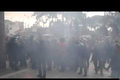 Οι αγρότες κρατούν σε «ομηρία» τον υπουργό από το πρωί - Ακόμα εγκλωβισμένος ο Αποστόλου [video]
