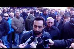 ΚΟΜΜΕΝΗ ΣΤΑ ΔΥΟ Η ΕΛΛΑΔΑ VD
