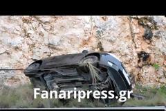 Ανατροπή αυτοκινήτου στο Μεσοπόταμο Πάργας - Άγιο είχαν οι επιβάτες [photos+video]