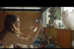 Δυο νέα διαφημιστικά video της Apple για την λειτουργία 3D touch και ζωντανές εικόνες
