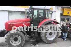 Δεν θα επιτρέψουμε να γίνει πλειστηριασμός σε κανένα σπίτι αγρότη... [photos + video]