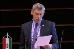 Ελευθέριος Συναδινός: Ο μεγάλος χαμένος του λαθρεμπορίου καπνικών ειδών είναι οι πωλητές λιανικής