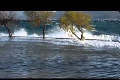 Γλύφα: Βιβλικές εικόνες καταστροφής [photos+video]