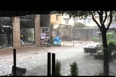 ΤΩΡΑ: Στα λευκά ντύθηκε το Αγρίνιο! [video]