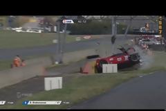 Video: Τρομακτικό ατύχημα στη Γαλλία με Ferrari