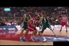 ΒΑΣΙΛΗΣ ΣΠΑΝΟΥΛΗΣ... ΑΠΟ ΤΙΣ ΔΥΣΚΟΛΕΣ ΣΤΙΓΜΕΣ ΣΤΗΝ ΑΠΟΛΥΤΗ ΗΔΟΝΗ! *ΒΙΝΤΕΟ*