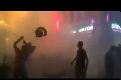 ΠΟΛΥ ΞΥΛΟ ΣΤΗ ΜΑΣΣΑΛΙΑ ΠΡΙΝ ΤΟ ΡΩΣΙΑ - ΑΓΓΛΙΑ! *VIDEOS*