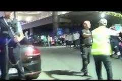 ΔΙΠΛΗ ΕΠΙΘΕΣΗ ΑΥΤΟΚΤΟΝΙΑΣ ΣΤΟ ΑΕΡΟΔΡΟΜΙΟ ΤΗΣ ΚΩΝΣΤΑΝΤΙΝΟΥΠΟΛΗΣ