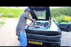 Τηγανίστε αυγό με μια Lambo Huracán! [video]