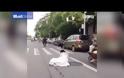 Απίστευτο βίντεο! Γαμπρός αδειάζει... τη νύφη!