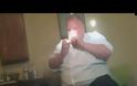 ΒΙΝΤΕΟ - ΣΚΑΝΔΑΛΟ: Δήμαρχος παίρνει ναρκωτικά on camera [video]