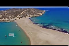 Το νησί που το καλοκαίρι ενώνεται με την στεριά με μια λωρίδα χρυσής άμμου [video]