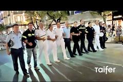 Πορεία ένστολων: «Nα δούμε στο ελικόπτερο ποιος θα πρωτομπεί» [video]