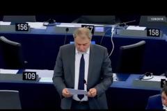 Ο Νότης Μαριάς καταγγέλλει στην Ευρωβουλή τις προκλητικές δηλώσεις της γερμανικής καγκελαρίας για τις γερμανικές αποζημιώσεις