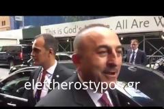 Η ειρωνεία του Τσαβούσογλου σε Έλληνα δημοσιογράφο