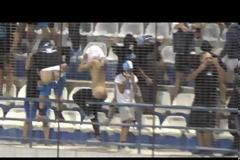Κατέβασαν τα παντελόνια τους για διαμαρτυρία!