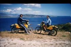 30/10/1977 - 17/10/2006...10 χρόνια χωρίς τον Άκη... Τhe saints are coming! [video]