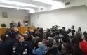 ΑΠIΣΤΕΥΤΑ EΠΕΙΣΟΔΙΑ κατά τη διάρκεια πλειστηριασμού σΤη Θεσσαλονίκη – Φυγαδεύτηκε η πρόεδρος των συμβολαιογράφων [video]