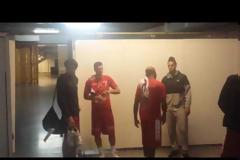 ΥΠΟΔΕΧΘΗΚΕ ΤΗΝ... ΠΡΩΗΝ ΟΜΑΔΑ ΤΟΥ Ο ΧΑΚΕΤ! *VIDEOS*