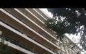Συγκλονισμένοι συγγενείς και φίλοι από τον ΘΑΝΑΤΟ της 22χρονης από τα Γιαννιτσά: Επεσε από τον 9ο όροφο - Δείτε εικόνες από το σημείο  [video]