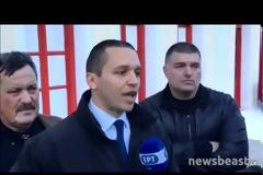 Το δώρο που έλαβε ο Πάνος Καμμένος στο Καστελόριζο (Βίντεο - Φωτό)