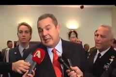 Οι χριστουγεννιάτικες ευχές Καμμένου και τι περιμένουν οι στρατιωτικοί