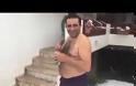 Μιλάμε για...ΤΡΕΛΑ! Κάτοικος από την Κρήτη βγήκε ημίγυμνος στα χιόνια να πιει τη φραπεδιά του!