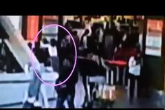 Καρέ - καρέ η δολοφονία του Κιμ Γιονγκ Ναμ στο αεροδρόμιο της Κουάλα Λουμπούρ - Στη δημοσιότητα το σοκαριστικό βιντεο [video]