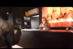 Ντου του Ρουβίκωνα με βαριοπούλες στα κεντρικά των καφέ Mikel [video]