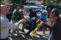 Συνταρακτικό ντοκουμέντο: Ο Ερντογάν έδωσε εντολή σε μπράβους του να ξυλοκοπήσουν άγρια Κούρδους διαδηλωτές[videos]