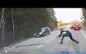 ΕΠΟΣ: Έτσι ακινητοποιούν τα οχήματα οι αστυνομικοί στην Εσθονία! [video]