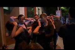 ΠΟΛΙΤΕΙΑΚΗ ΚΑΙ ΠΟΛΙΤΙΚΗ ΗΓΕΣΙΑ ΚΑΤΑΔΙΚΑΖΟΥΝ ΤΟ ΤΡΟΜΟΚΡΑΤΙΚΟ ΧΤΥΠΗΜΑ ΣΤΟ ΛΟΝΔΙΝΟ