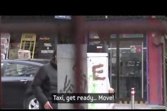 ΣΥΓΚΛΟΝΙΣΤΙΚΟ! Του λένε να κοιτάξει από εκεί, και όταν το κάνει... [video]