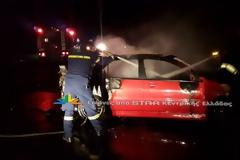 Λαμία: Κάηκε αυτοκίνητο μετά από τροχαίο στον περιφερειακό [video]
