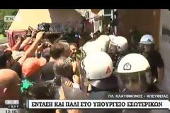 ΑΚΑΡΠΗ Η ΣΥΝΑΝΤΗΣΗ ΠΟΕ-ΟΤΑ ΜΕ Π. ΣΚΟΥΡΛΕΤΗ