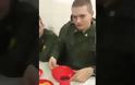 ΣΚΕΤΗ ΑΗΔΙΑ!- Τι ΤΡΩΝΕ οι ΡΩΣΟΙ στρατιώτες!!!- Και μετά λέμε για τη φασολάδα… (ΒΙΝΤΕΟ)