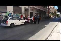 Πάτρα: Μπούκαρε σε καφετέρια και απειλούσε να σκοτώσει τις υπαλλήλους