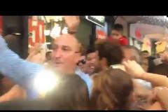 Φρενίτιδα στην Τσιμισκή για να θαυμάσουν,Βάσαλο Τσανγκ και Ιωαννίδη
